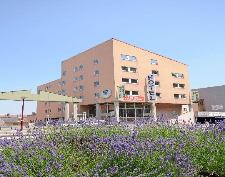 Ibis Budget Bourgoin Jallieu Centre Екстер'єр фото